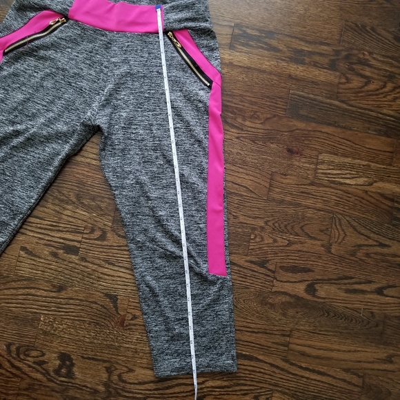 🚫SOLD🚫Activewear Leggings - Picture 8 of 10